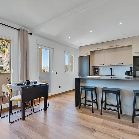 Stunning Penthouse Apartment